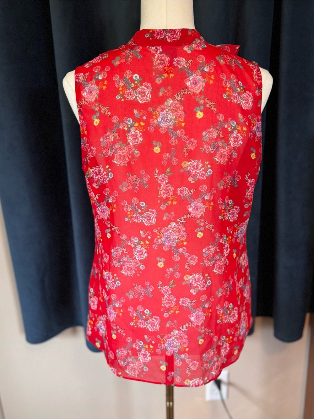 CAbi Red Floral Ruffled Sleeveless Blouse - Picture 4 of 8